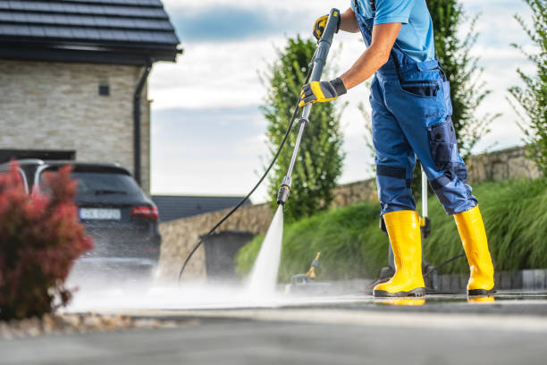 Professional Pressure Washing Services in Franklin, PA